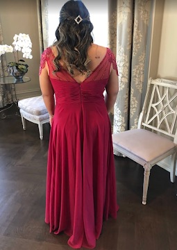 Bridesmaid dress alteration for a wedding party in Eastern Massachusetts