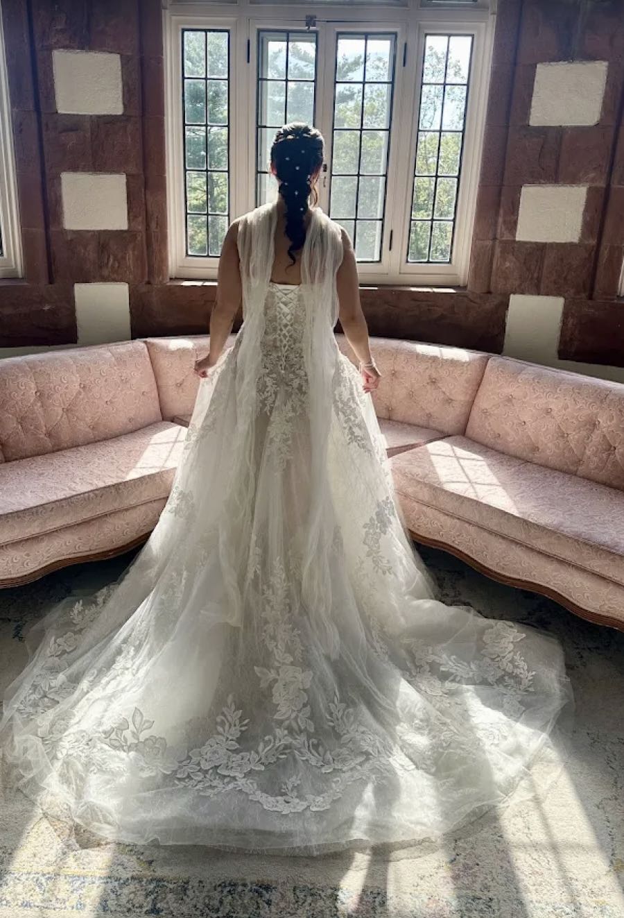 Bridal gown train and hem alteration, serving Swansea MA and Eastern Massachusetts